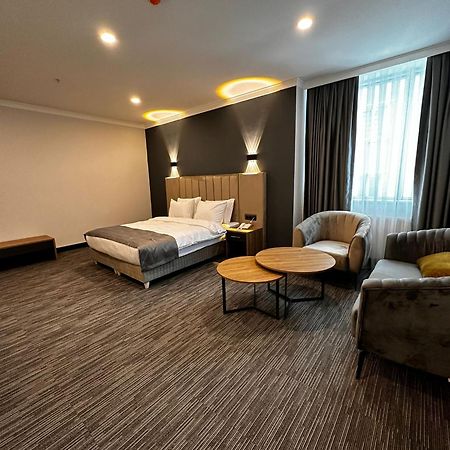 Home Plus Hotel Istanbul Ngoại thất bức ảnh
