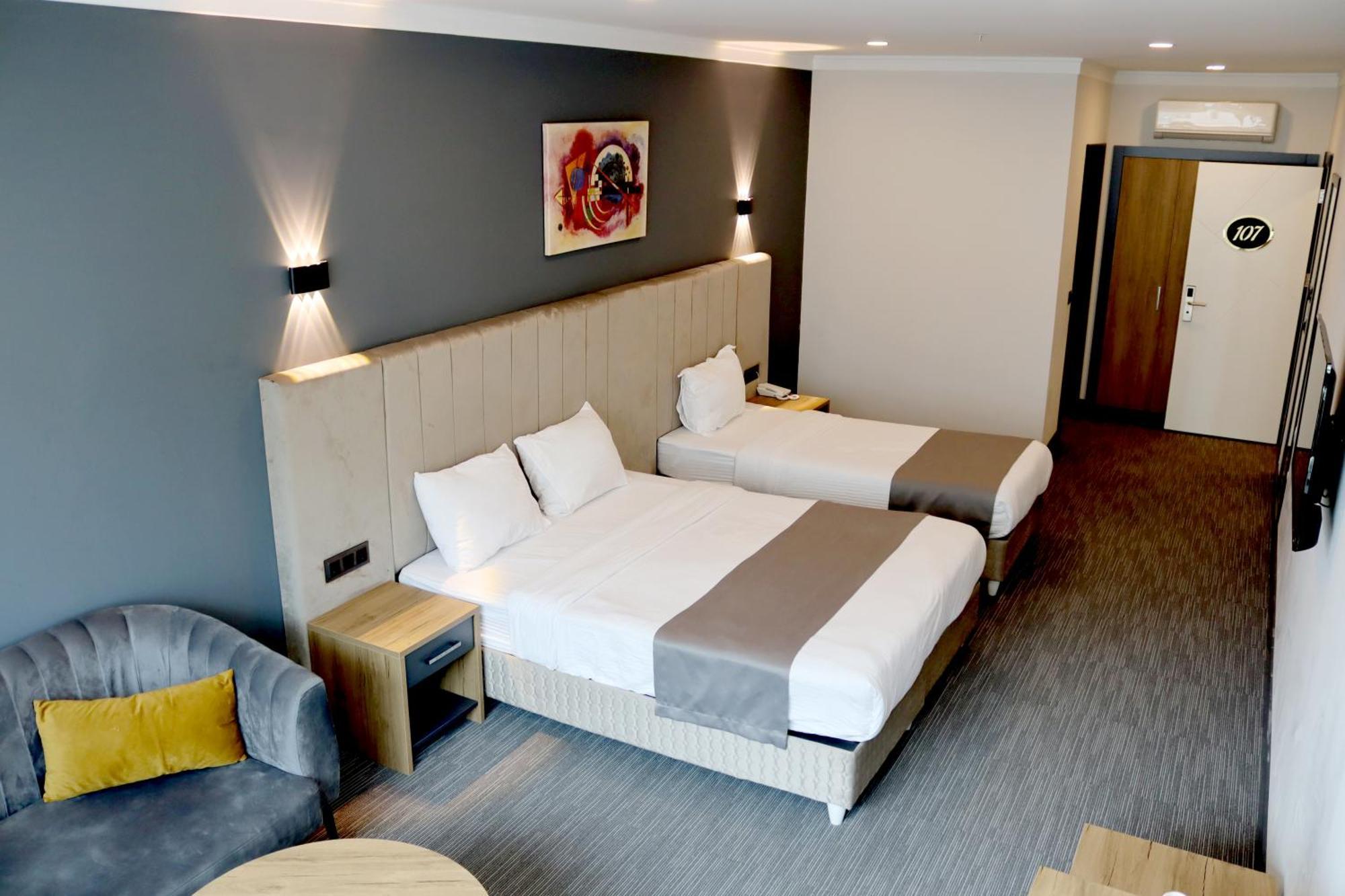 Home Plus Hotel Istanbul Ngoại thất bức ảnh