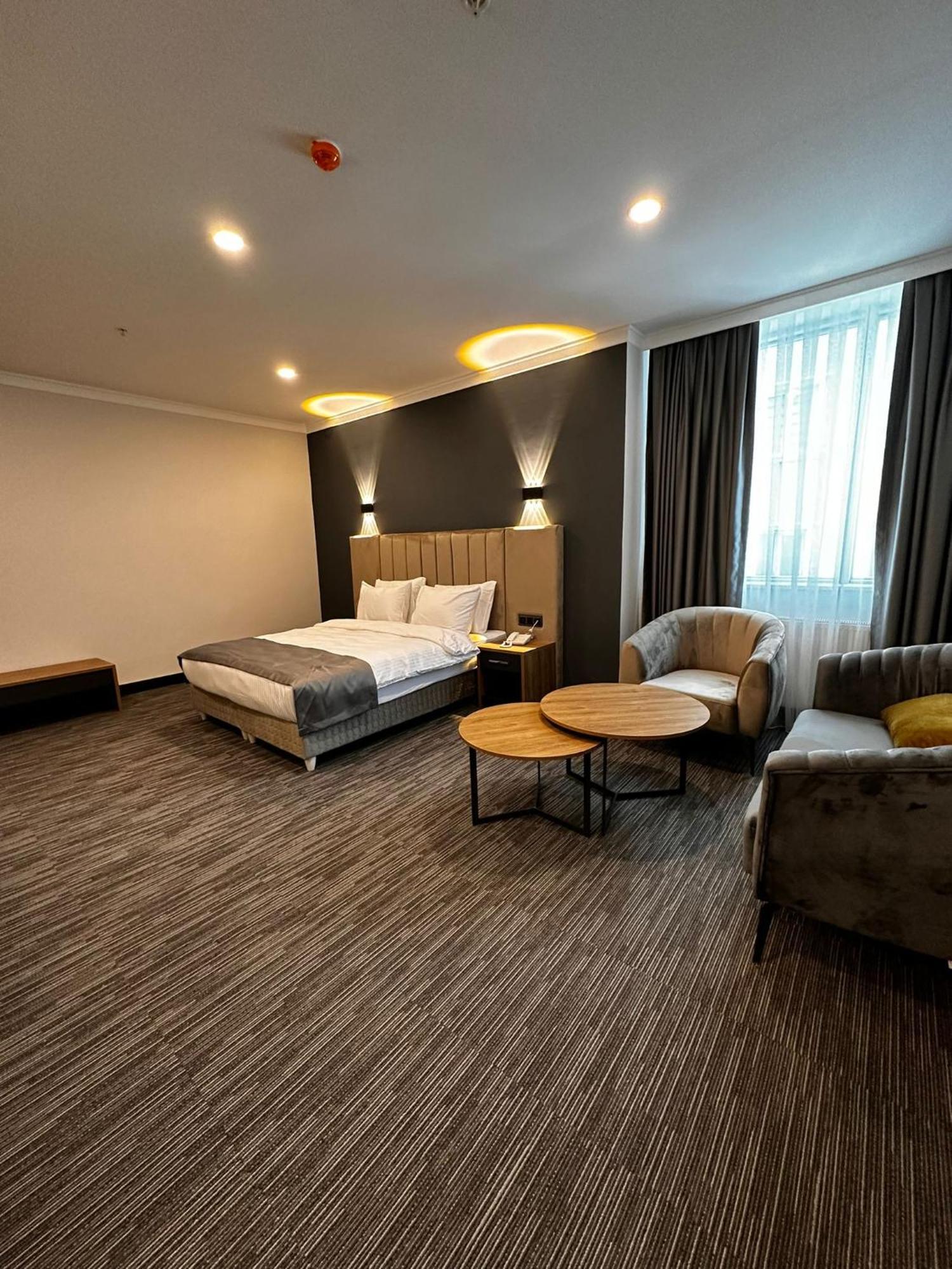 Home Plus Hotel Istanbul Ngoại thất bức ảnh