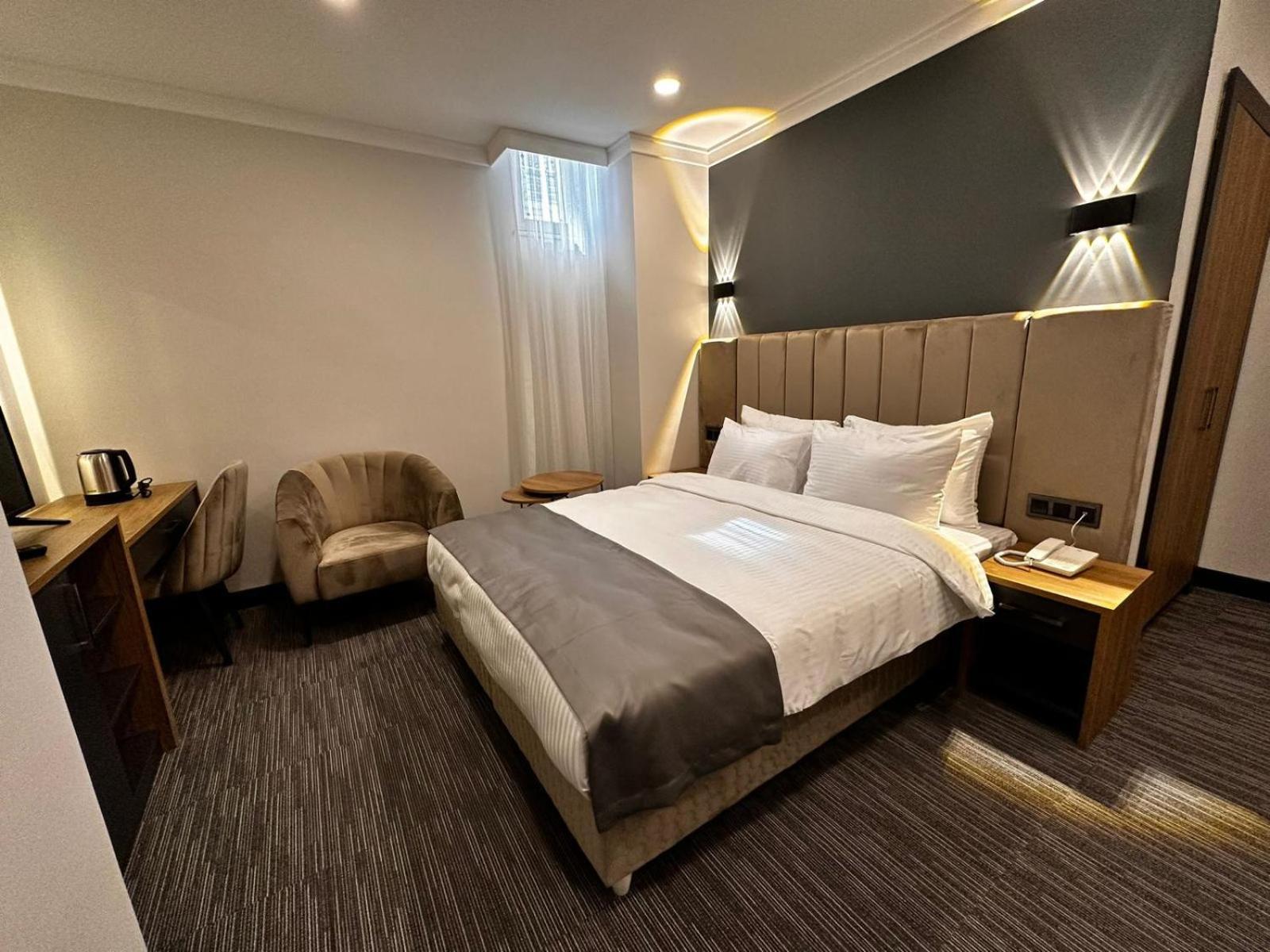 Home Plus Hotel Istanbul Ngoại thất bức ảnh