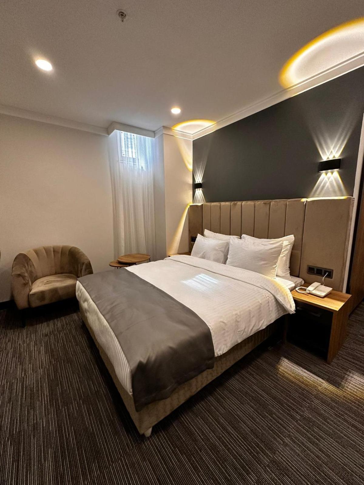 Home Plus Hotel Istanbul Ngoại thất bức ảnh