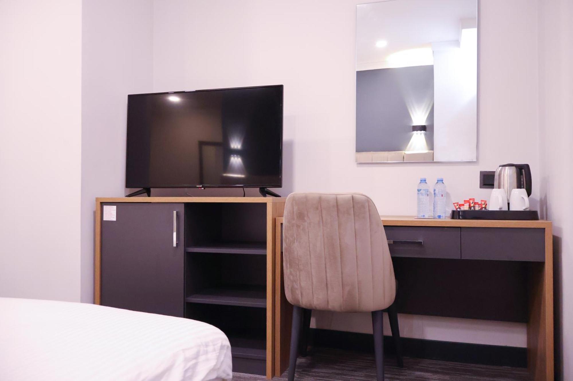 Home Plus Hotel Istanbul Ngoại thất bức ảnh