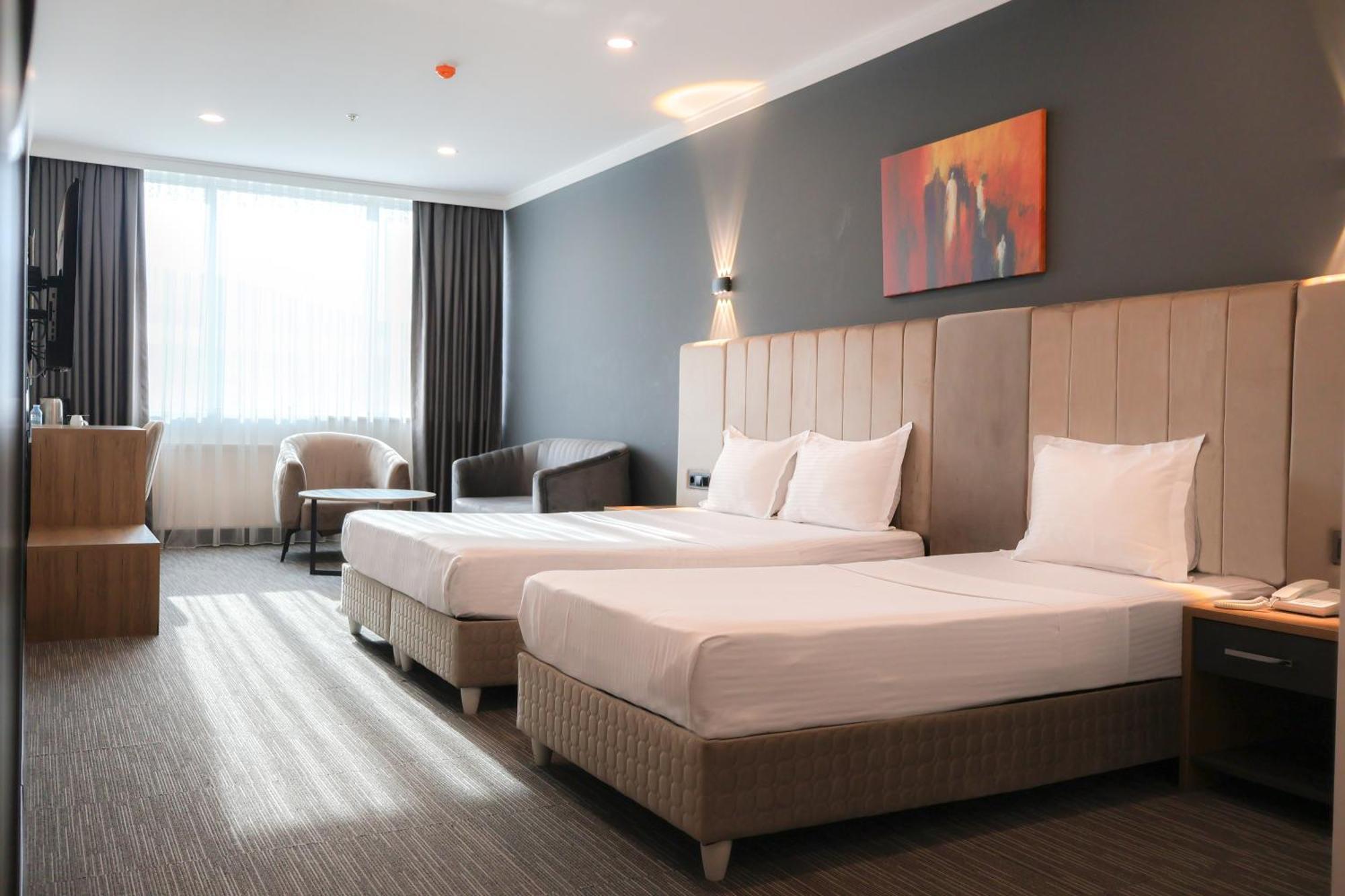 Home Plus Hotel Istanbul Ngoại thất bức ảnh