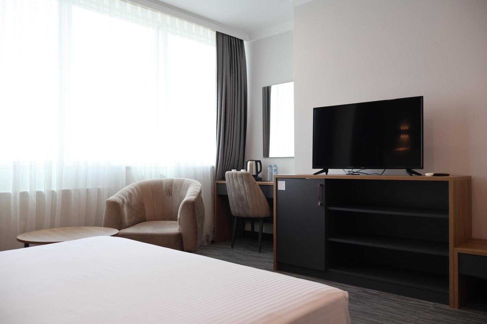 Home Plus Hotel Istanbul Ngoại thất bức ảnh
