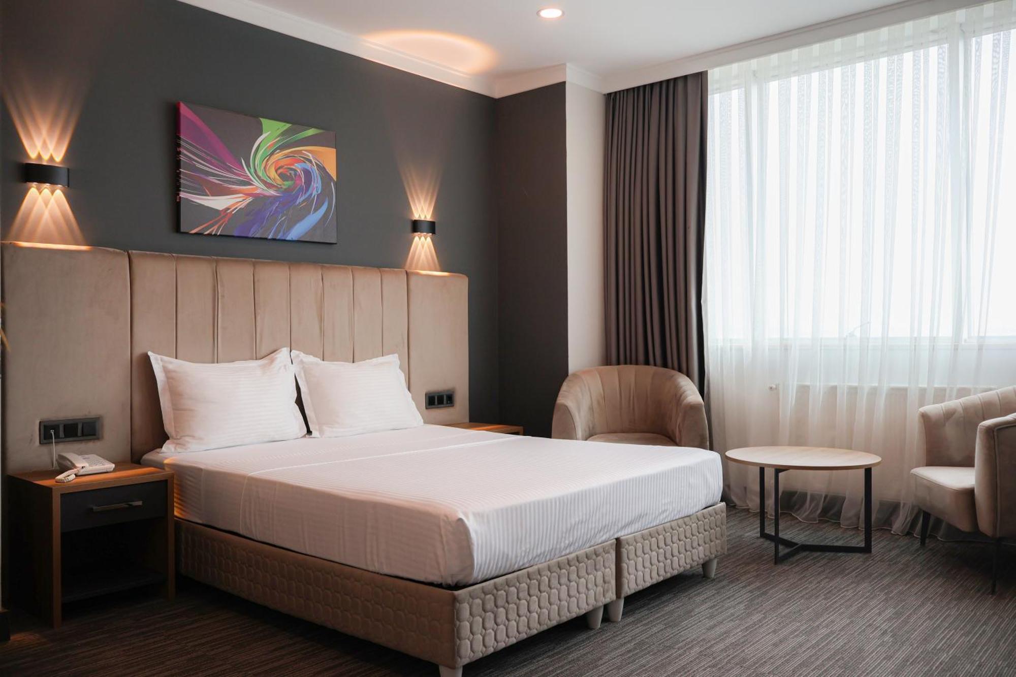 Home Plus Hotel Istanbul Ngoại thất bức ảnh