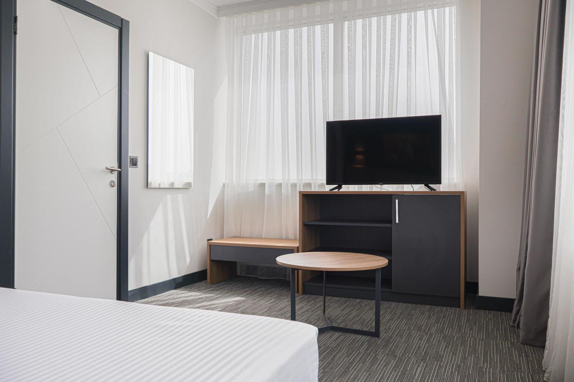 Home Plus Hotel Istanbul Ngoại thất bức ảnh